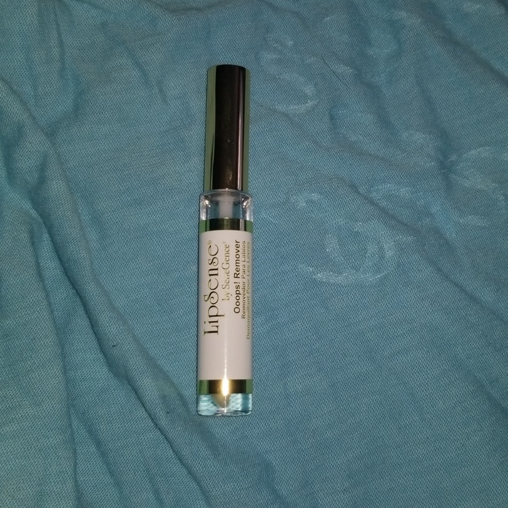 Lipsense oops remover